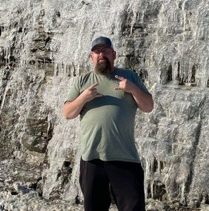 Meet your Posher, Daniel